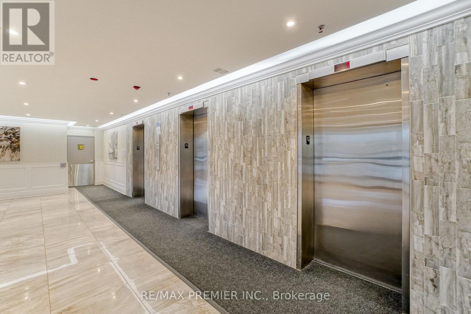 1602 - 475 The West Mall, Toronto, Ontario  M9C 4Z3 - Photo 8 - W12612506