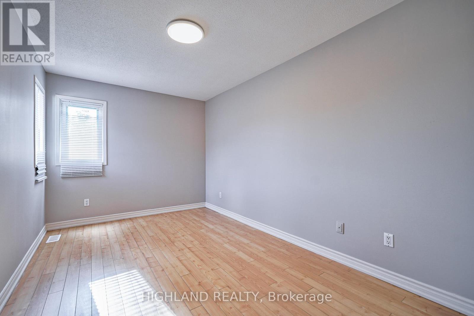 5634 Whistler Crescent, Mississauga, Ontario  L4Z 3R6 - Photo 17 - W12612522