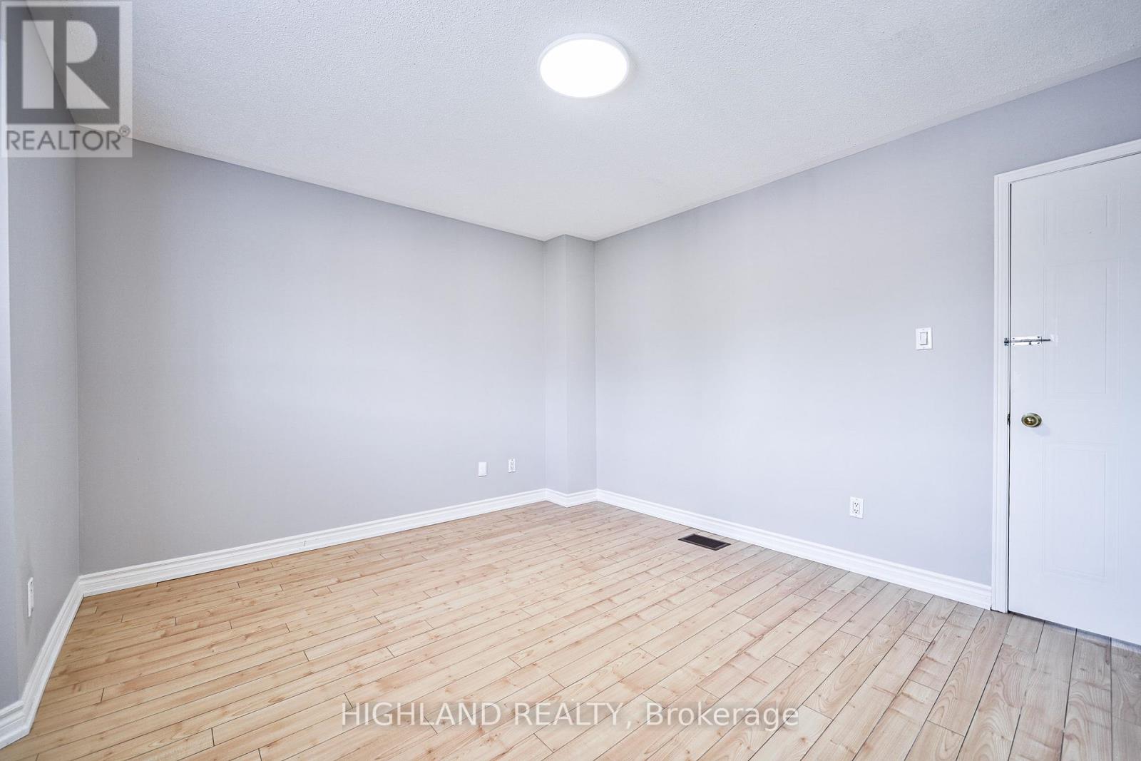 5634 Whistler Crescent, Mississauga, Ontario  L4Z 3R6 - Photo 25 - W12612522