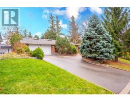 20 PINE RIDGE LANE, Brampton, Ontario