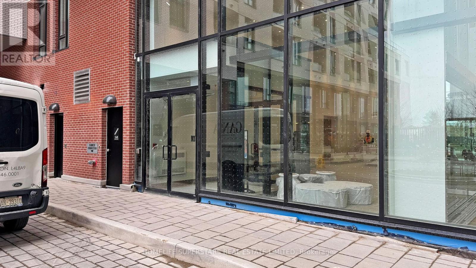 212 - 11 Maryport Avenue, Toronto (Downsview-Roding-Cfb), Ontario  M3M 0E2 - Photo 8 - W12612570