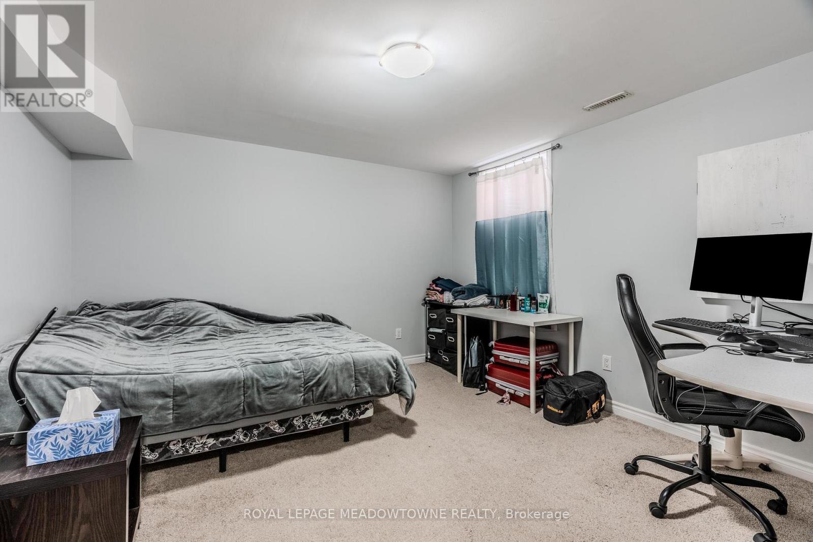 893 Bitterbush Crescent, London North (North A), Ontario  N6H 5X6 - Photo 38 - X12612428