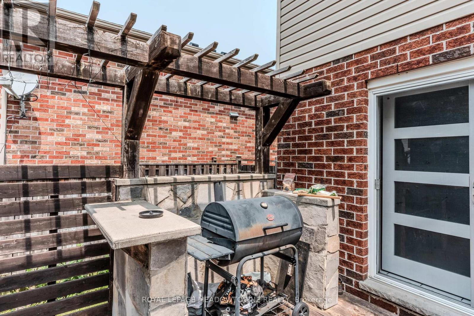 893 Bitterbush Crescent, London North (North A), Ontario  N6H 5X6 - Photo 42 - X12612428