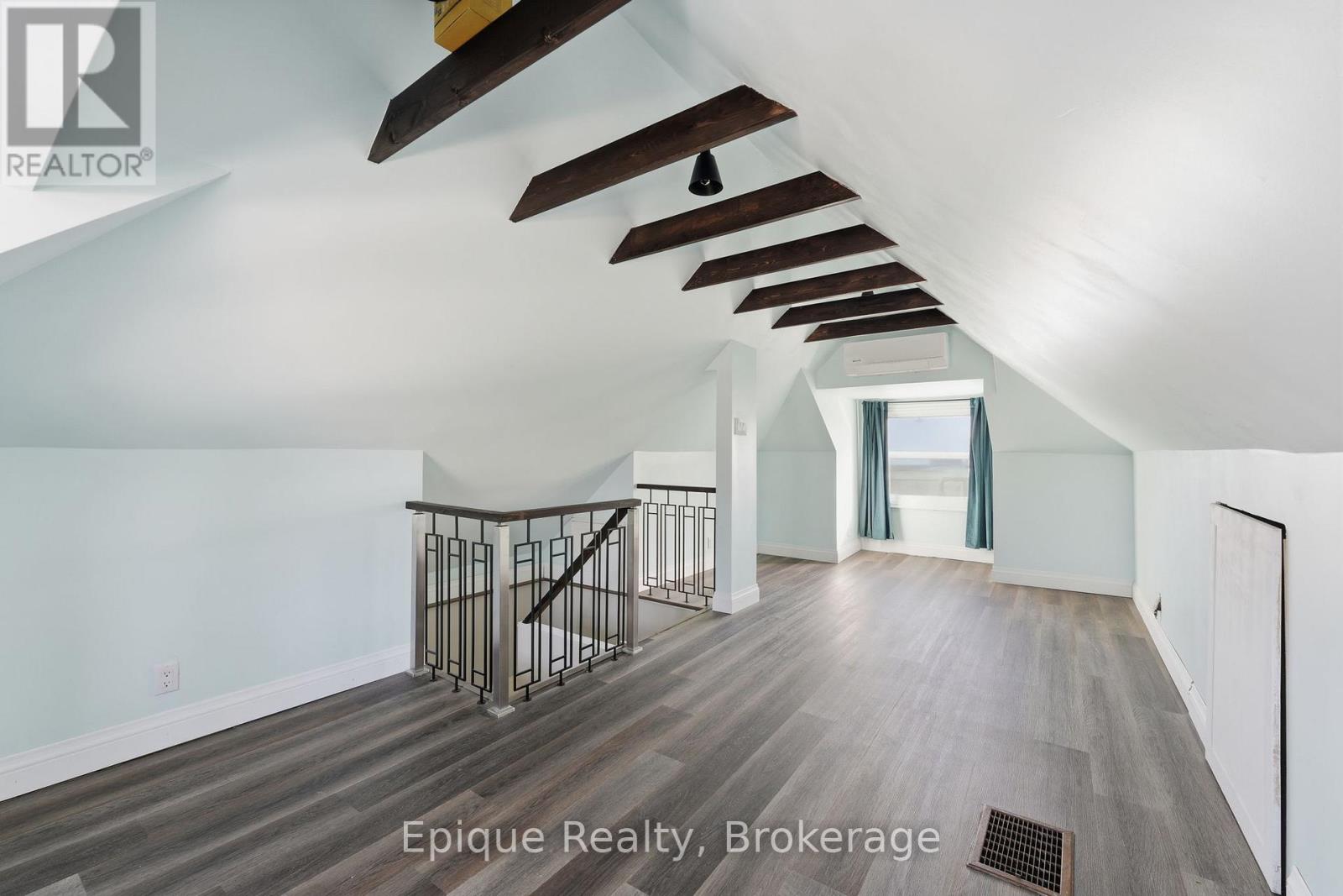 67 Kensington Avenue S, Hamilton, Ontario  L8M 3H1 - Photo 18 - X12612466