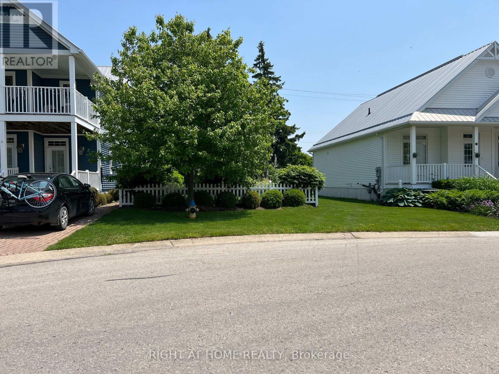 54 Nantuckett Road, Fort Erie, Ontario  L0S 1B0 - Photo 3 - X12612484