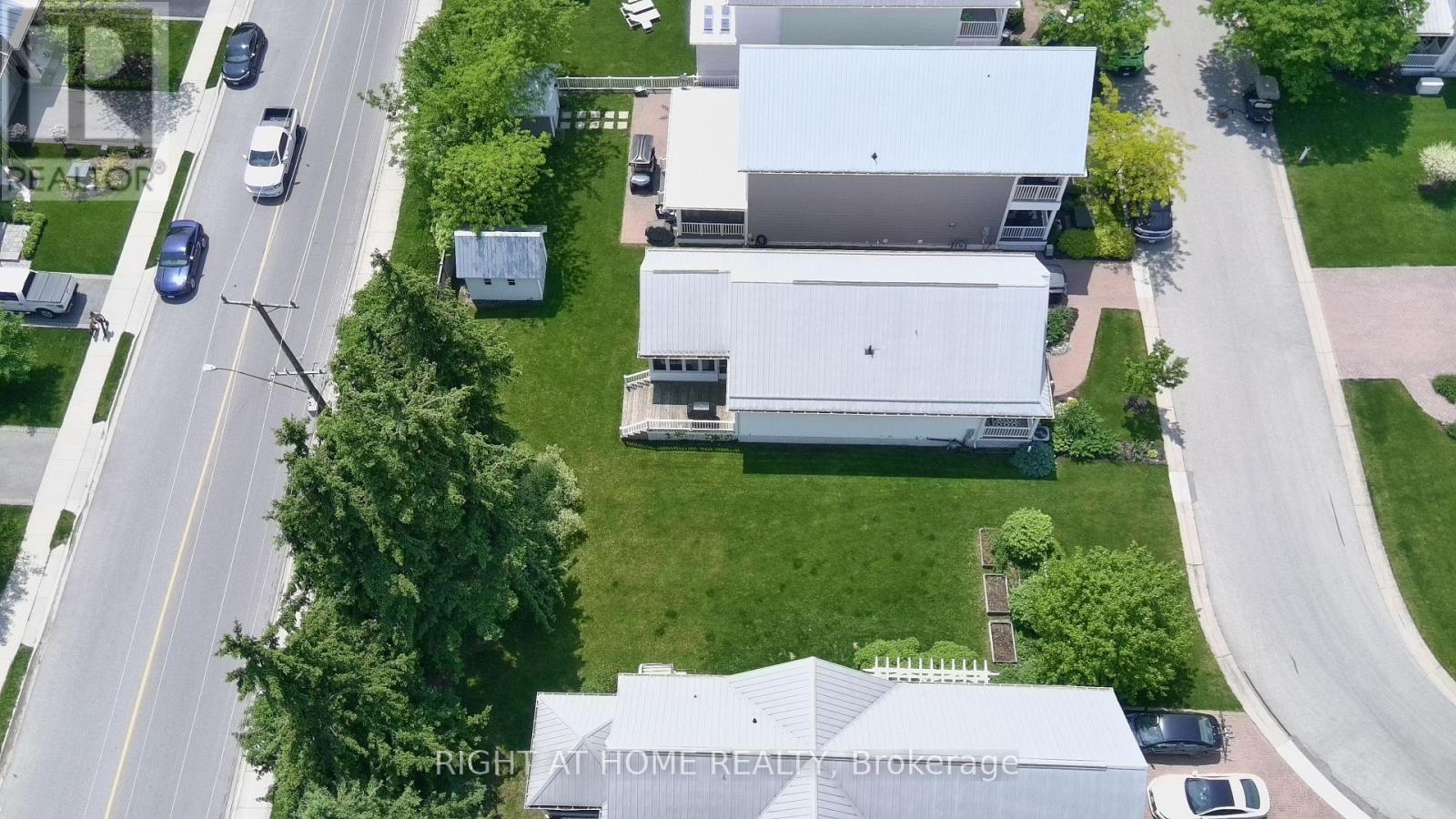 54 Nantuckett Road, Fort Erie, Ontario  L0S 1B0 - Photo 4 - X12612484