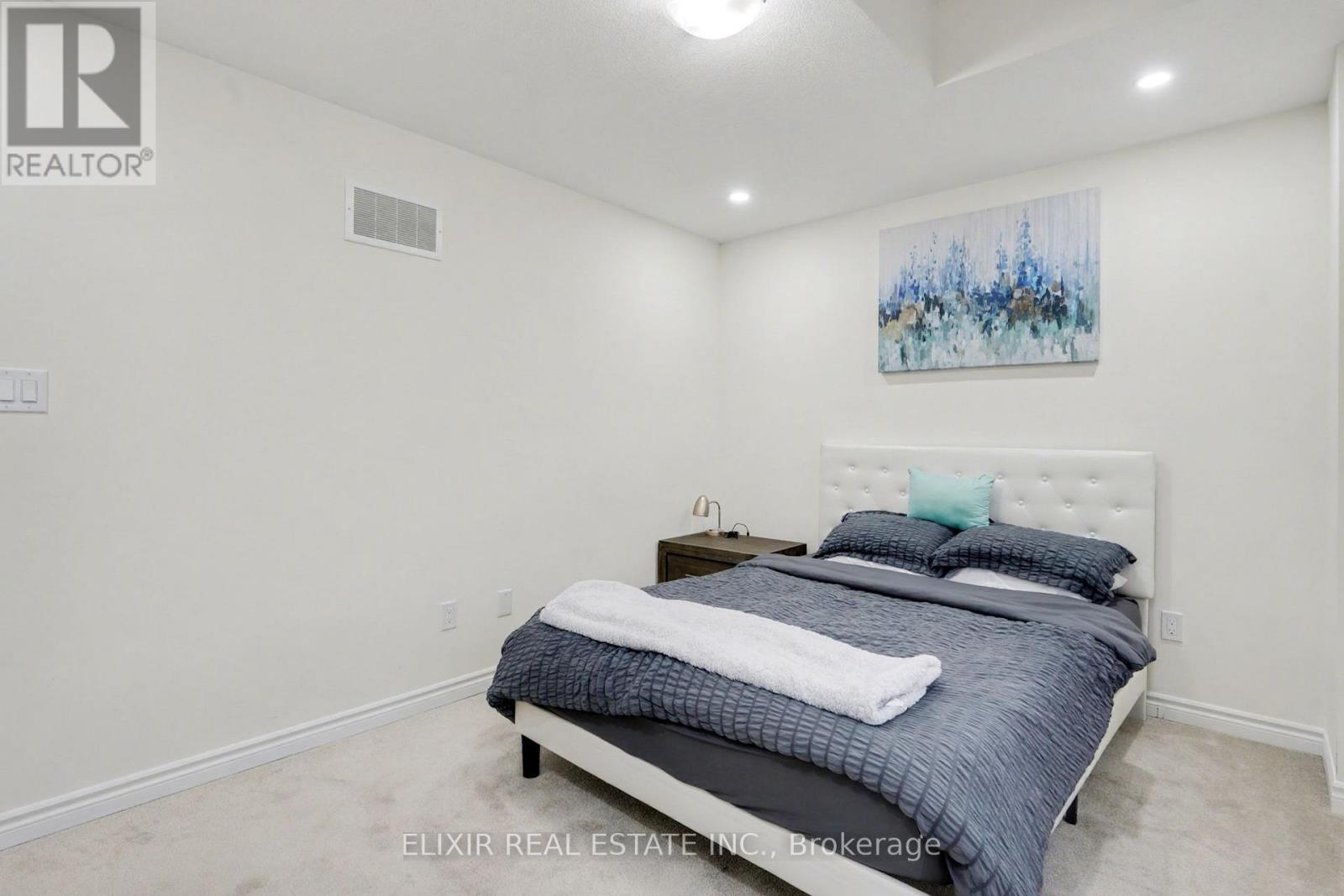 18 Jenner Drive, Brant, Ontario  N3L 0L2 - Photo 18 - X12612552