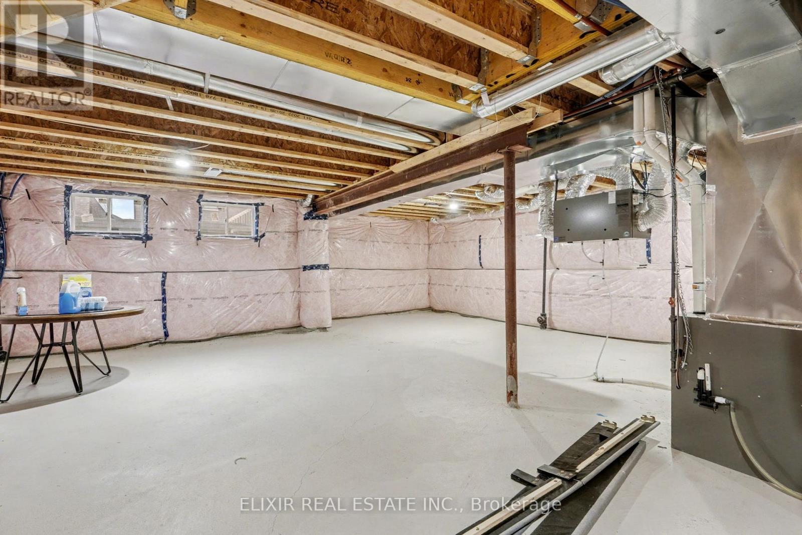 18 Jenner Drive, Brant, Ontario  N3L 0L2 - Photo 22 - X12612552