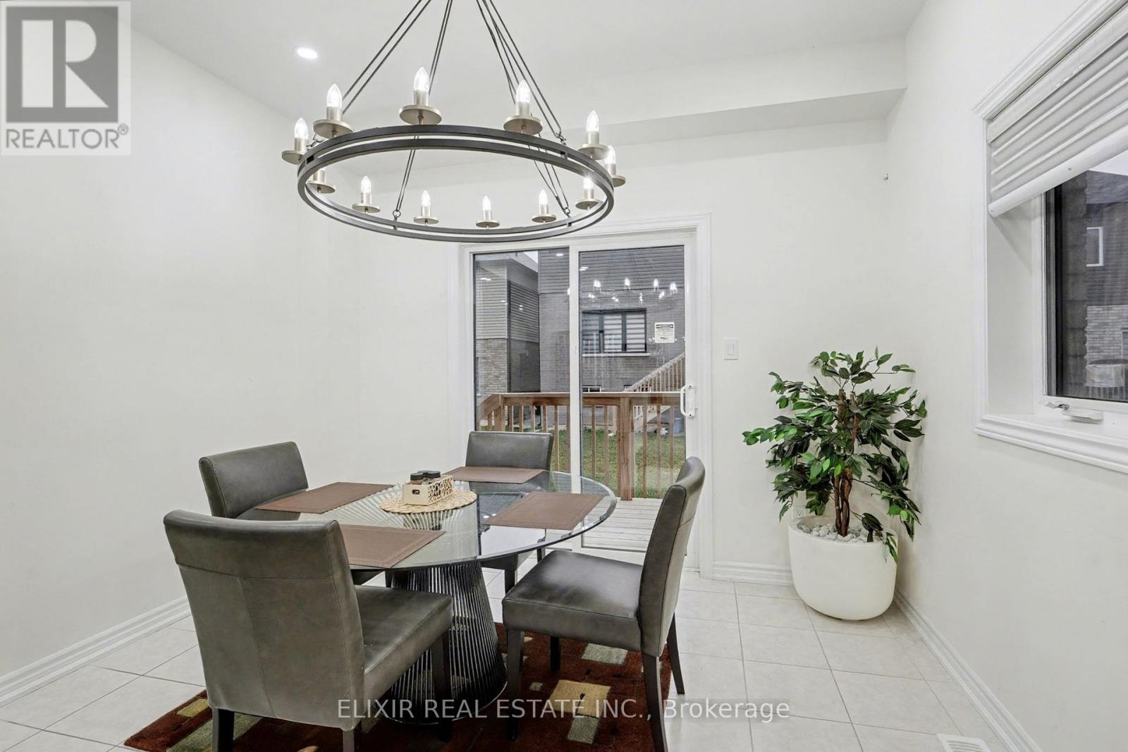 18 Jenner Drive, Brant, Ontario  N3L 0L2 - Photo 9 - X12612552