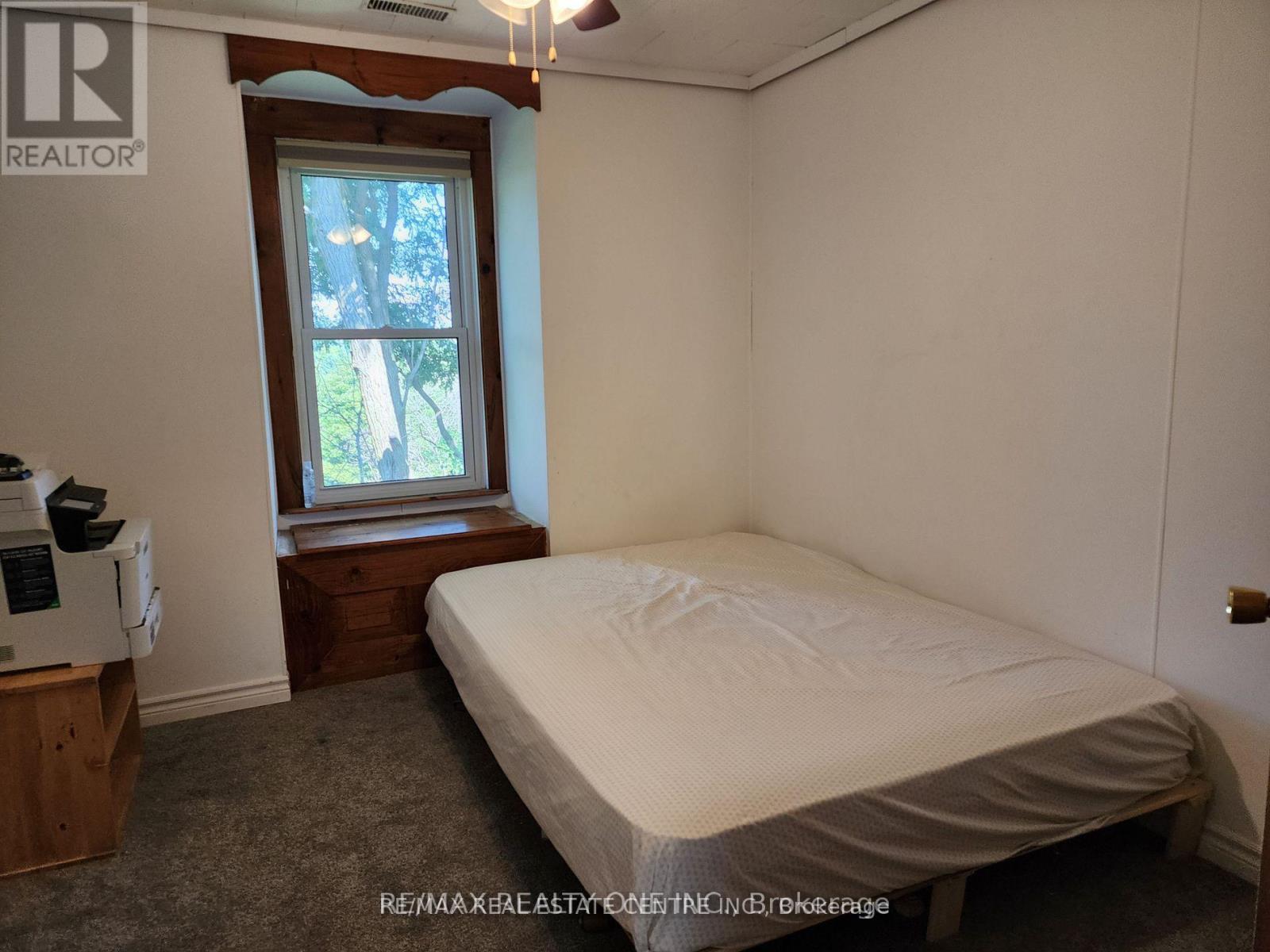 18 Redwood Drive, Parry Sound, Ontario  P2A 2S4 - Photo 13 - X12612590