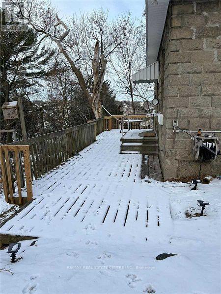 18 Redwood Drive, Parry Sound, Ontario  P2A 2S4 - Photo 2 - X12612590