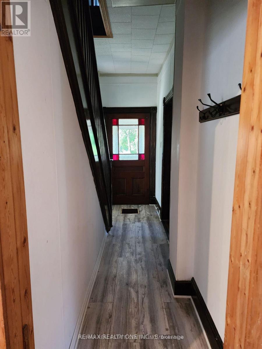 18 Redwood Drive, Parry Sound, Ontario  P2A 2S4 - Photo 5 - X12612590