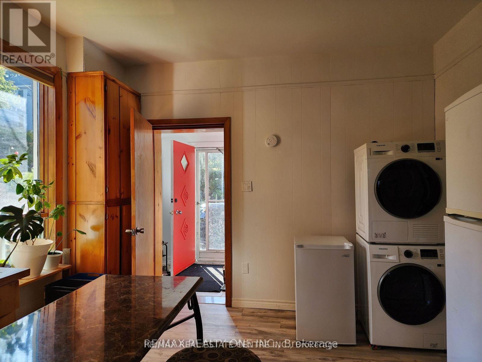 18 Redwood Drive, Parry Sound, Ontario  P2A 2S4 - Photo 7 - X12612590