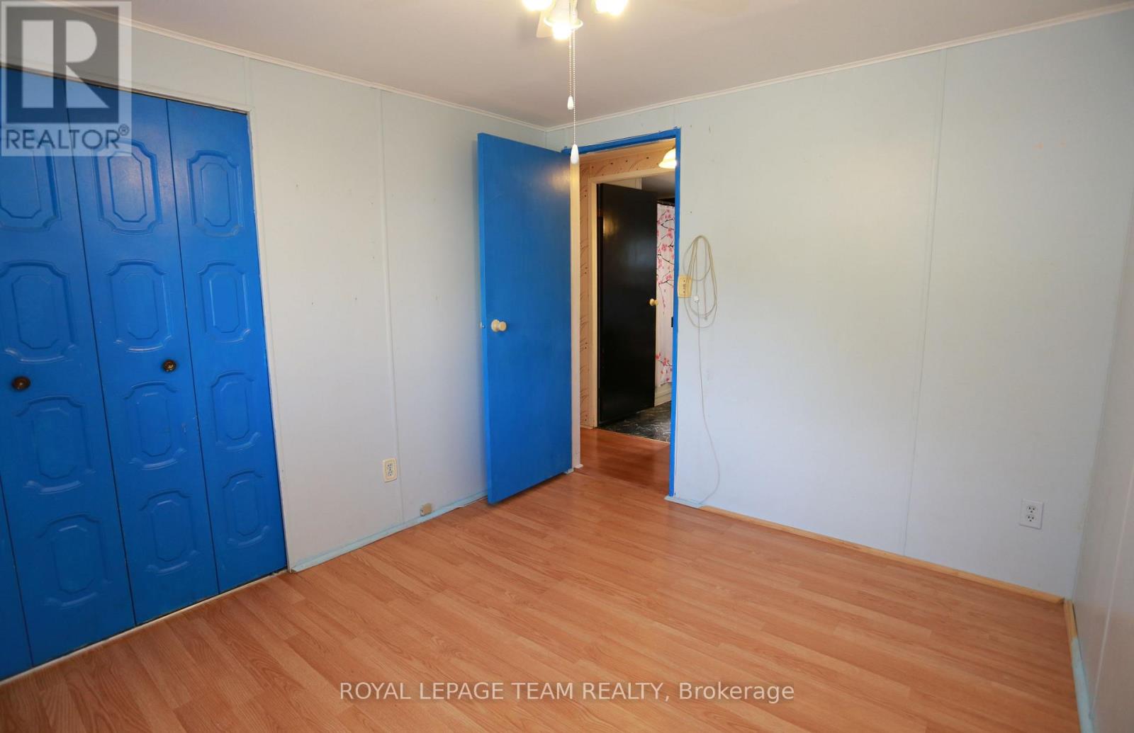 3 Fringewood Drive, Ottawa, Ontario  K2S 1T1 - Photo 13 - X12340076