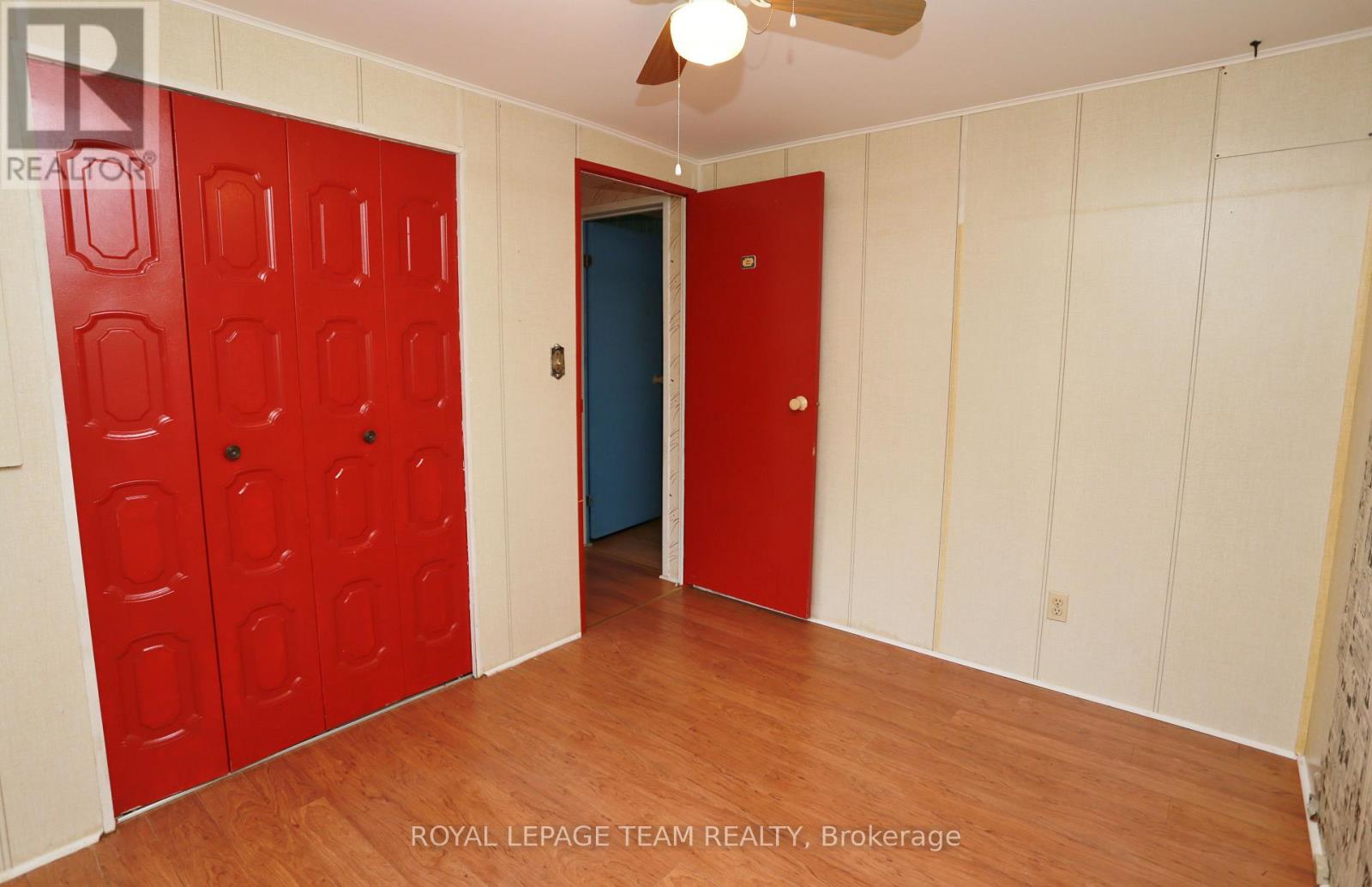 3 Fringewood Drive, Ottawa, Ontario  K2S 1T1 - Photo 17 - X12340076