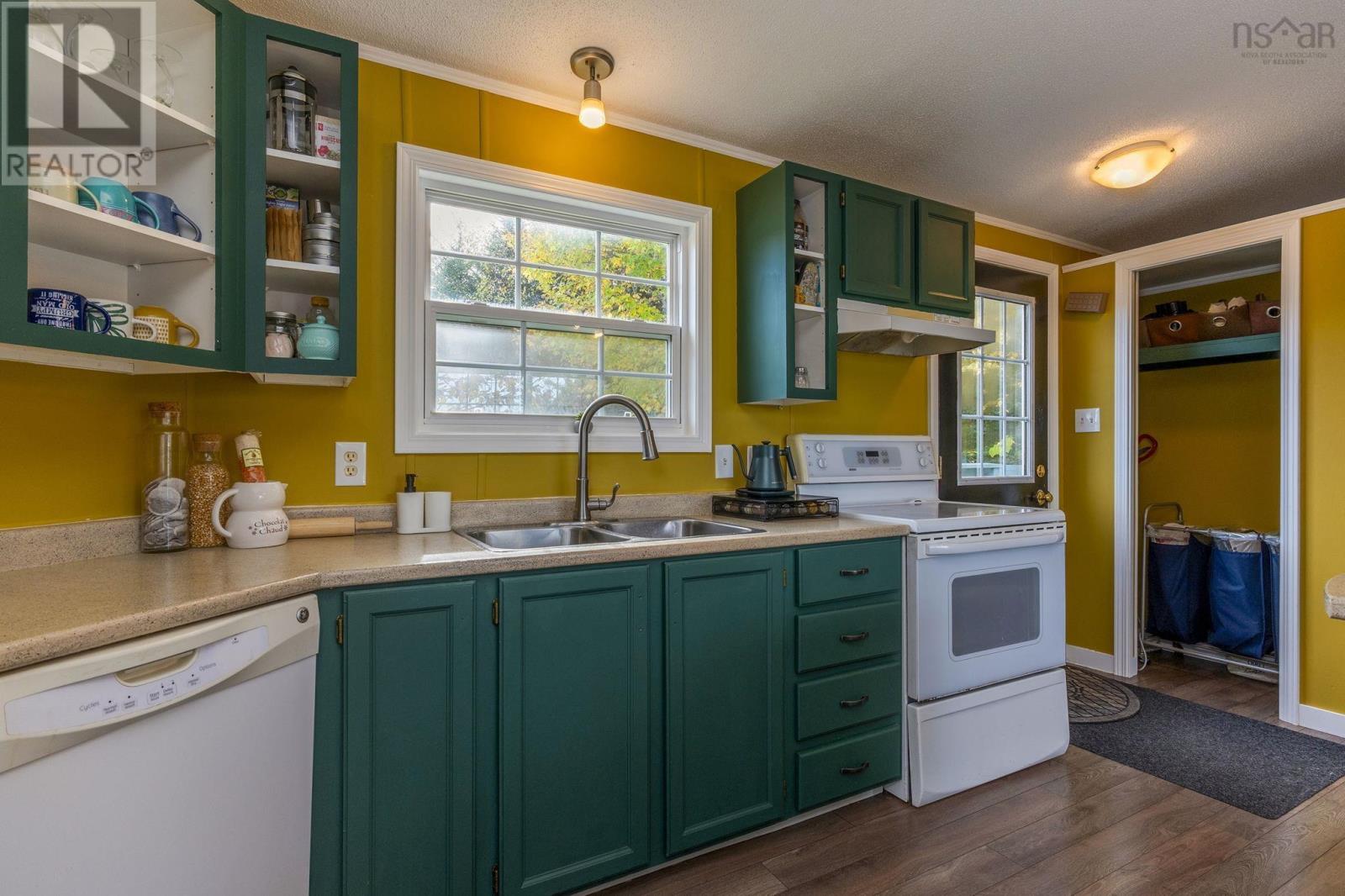 1 Bumpy Lane, Lake Echo, Nova Scotia B3E 1B7 - Photo 13 - 202525917