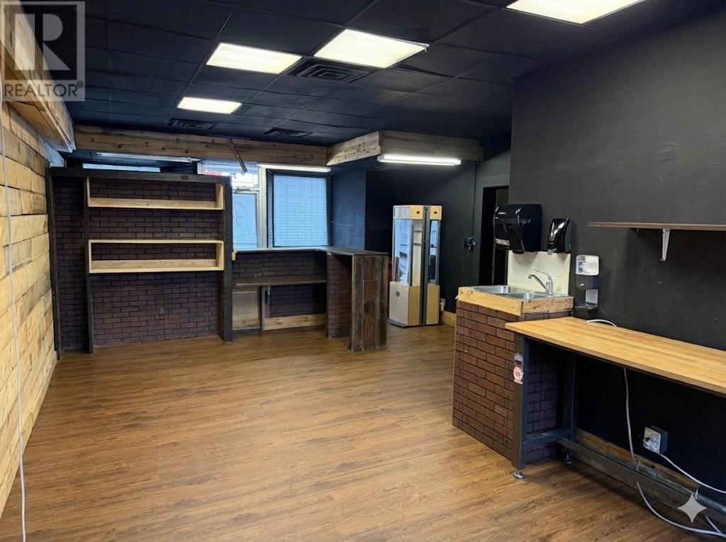 72 Cedar Street, Sudbury, Ontario P3E 1A5 - Photo 2 - 2125875