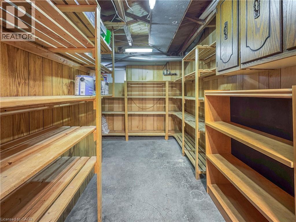 300 East 32nd Street, Hamilton, Ontario  L8V 3S7 - Photo 41 - 40763043