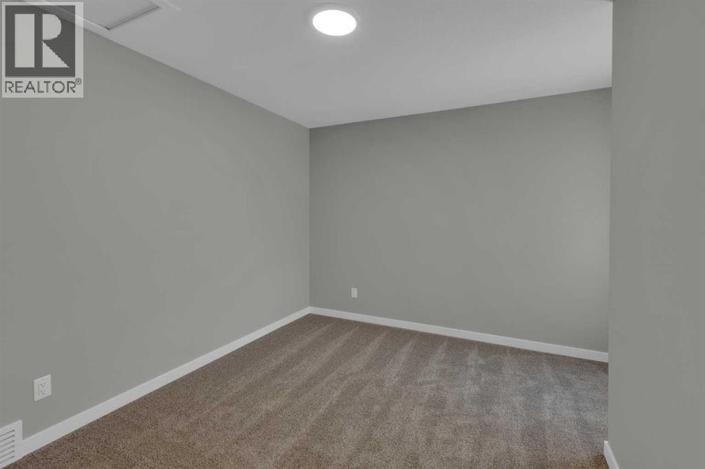 64 Lewisburg Close Ne, Calgary, Alberta  T3P 2N4 - Photo 21 - A2273924