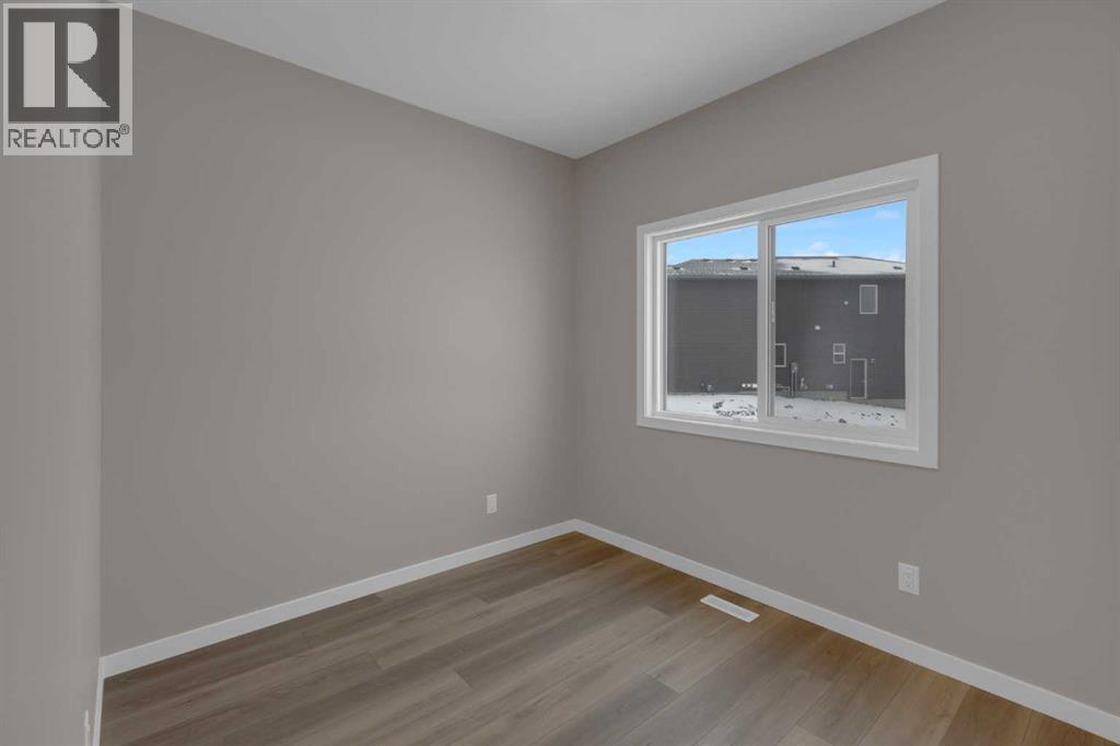 64 Lewisburg Close Ne, Calgary, Alberta  T3P 2N4 - Photo 17 - A2273924
