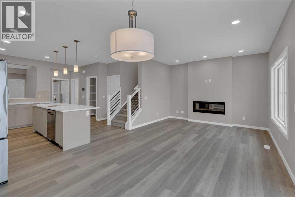 64 Lewisburg Close Ne, Calgary, Alberta  T3P 2N4 - Photo 10 - A2273924