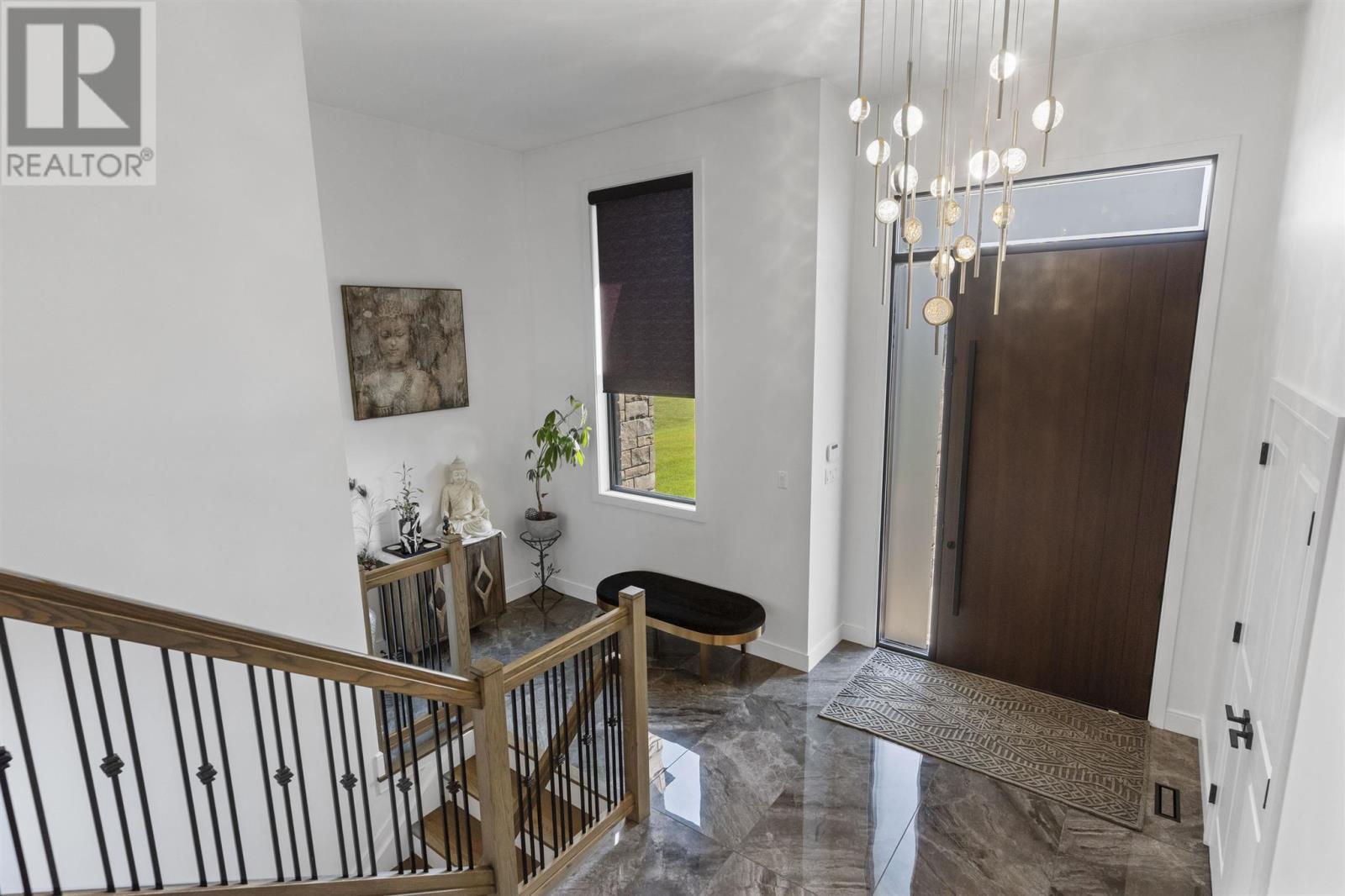 2111 Magnolia Dr, Thunder Bay, Ontario  P7K 0J3 - Photo 3 - TB252039