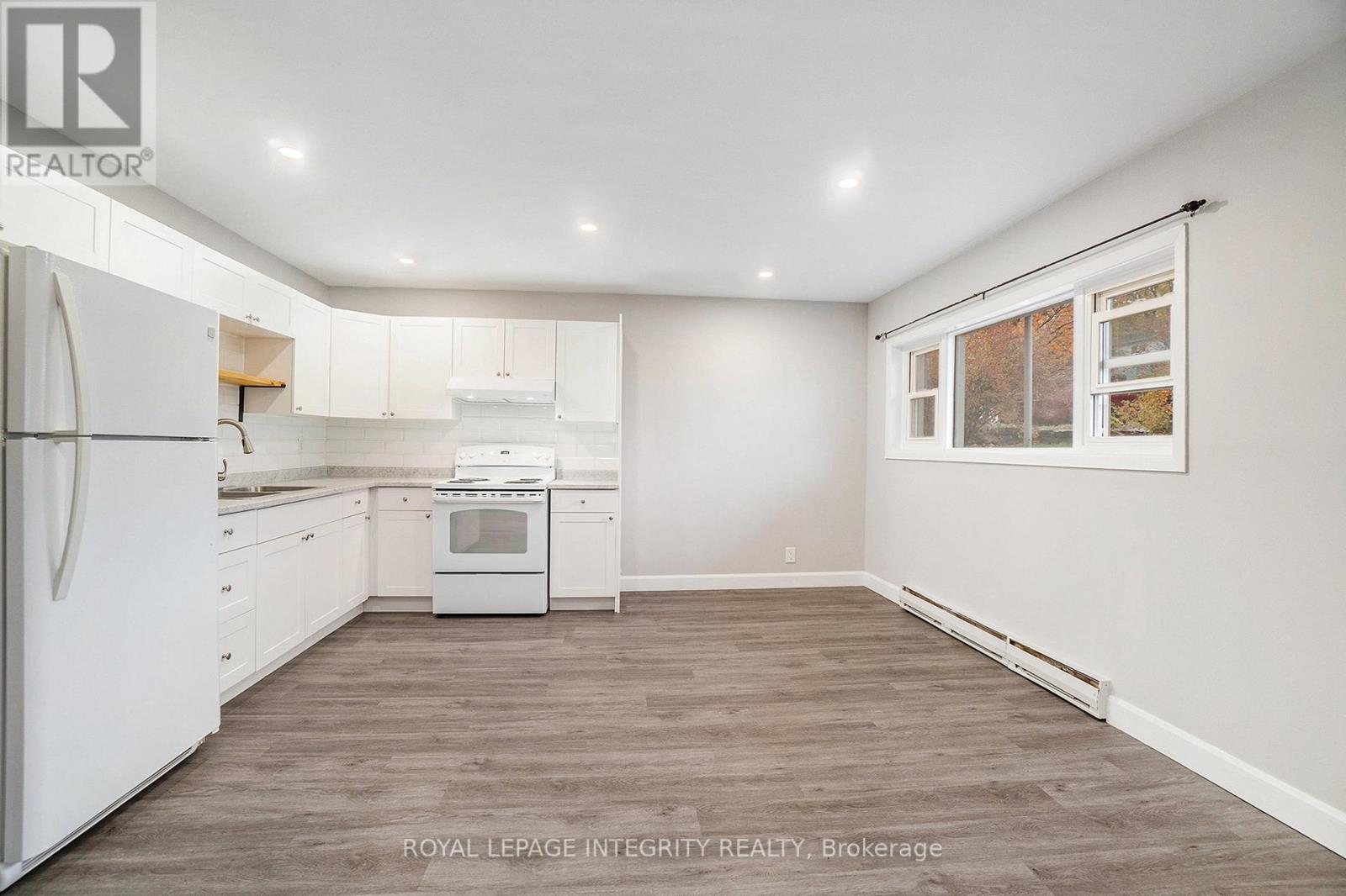 1 - 609 Malartic Avenue, Ottawa, Ontario  K1K 0X2 - Photo 6 - X12612692