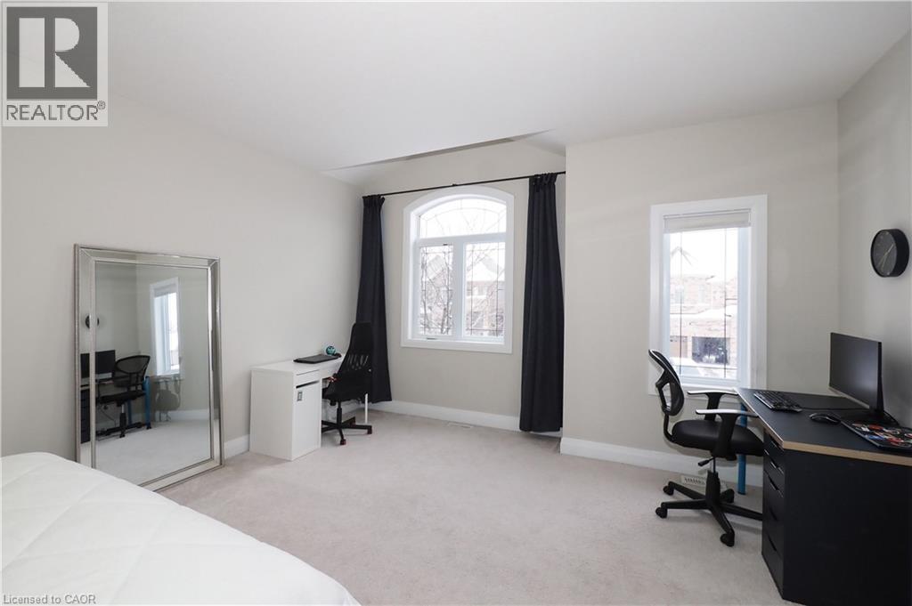 604 Pinery Trail, Waterloo, Ontario  N2V 2Y6 - Photo 17 - 40792808