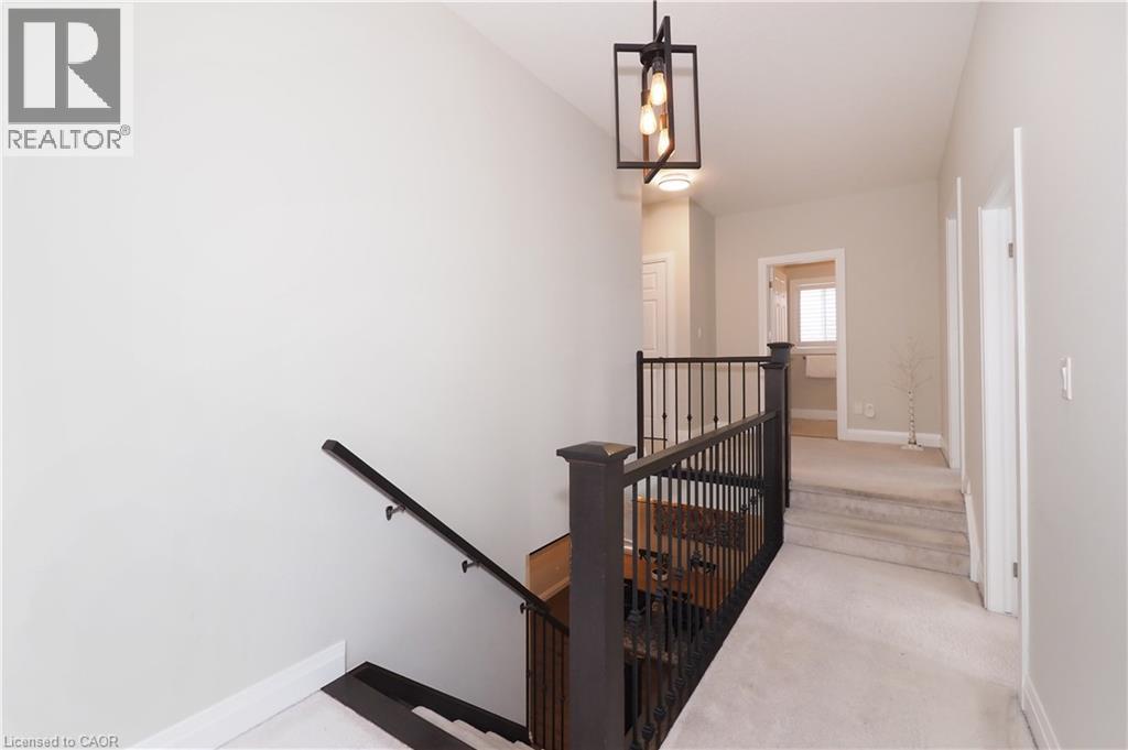 604 Pinery Trail, Waterloo, Ontario  N2V 2Y6 - Photo 15 - 40792808