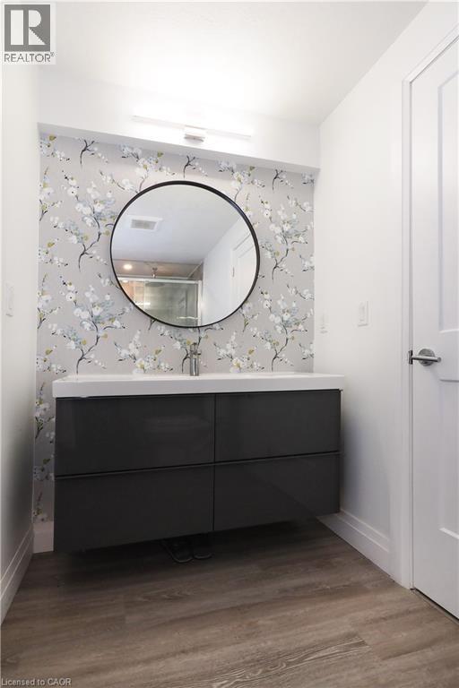 604 Pinery Trail, Waterloo, Ontario  N2V 2Y6 - Photo 36 - 40792808