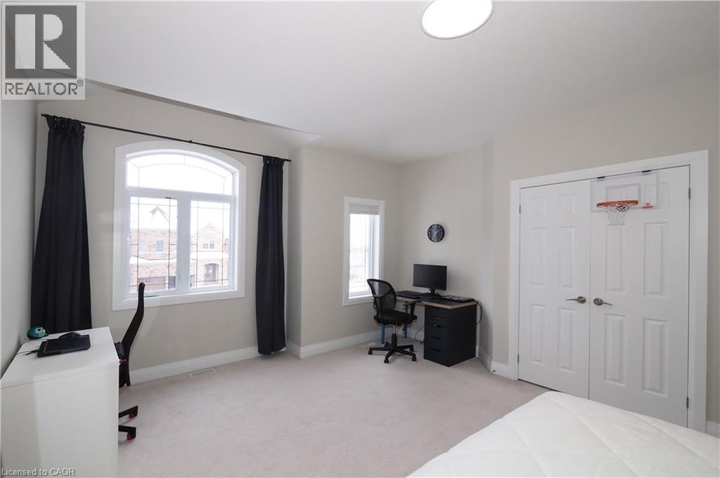 604 Pinery Trail, Waterloo, Ontario  N2V 2Y6 - Photo 18 - 40792808