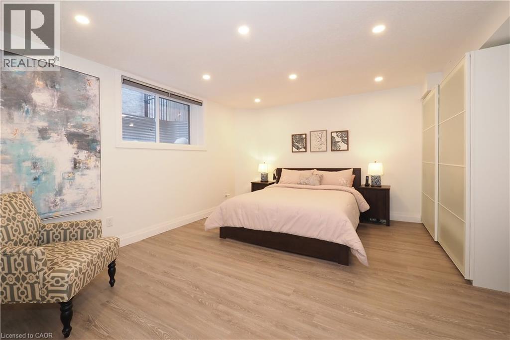 604 Pinery Trail, Waterloo, Ontario  N2V 2Y6 - Photo 33 - 40792808