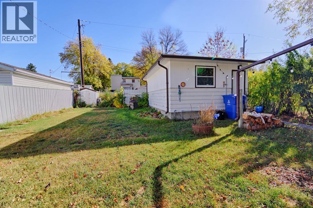 451 19 Street N, Lethbridge, Alberta  T1H 3K4 - Photo 22 - A2273043