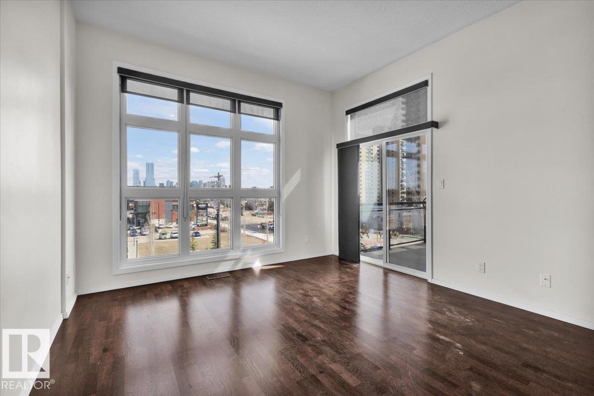 #453 10403 122 ST NW, Edmonton, Alberta