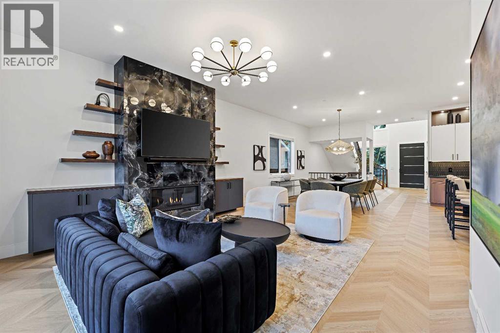 727 53rd Avenue Sw, Calgary, Alberta  T2V 0C4 - Photo 4 - A2271639