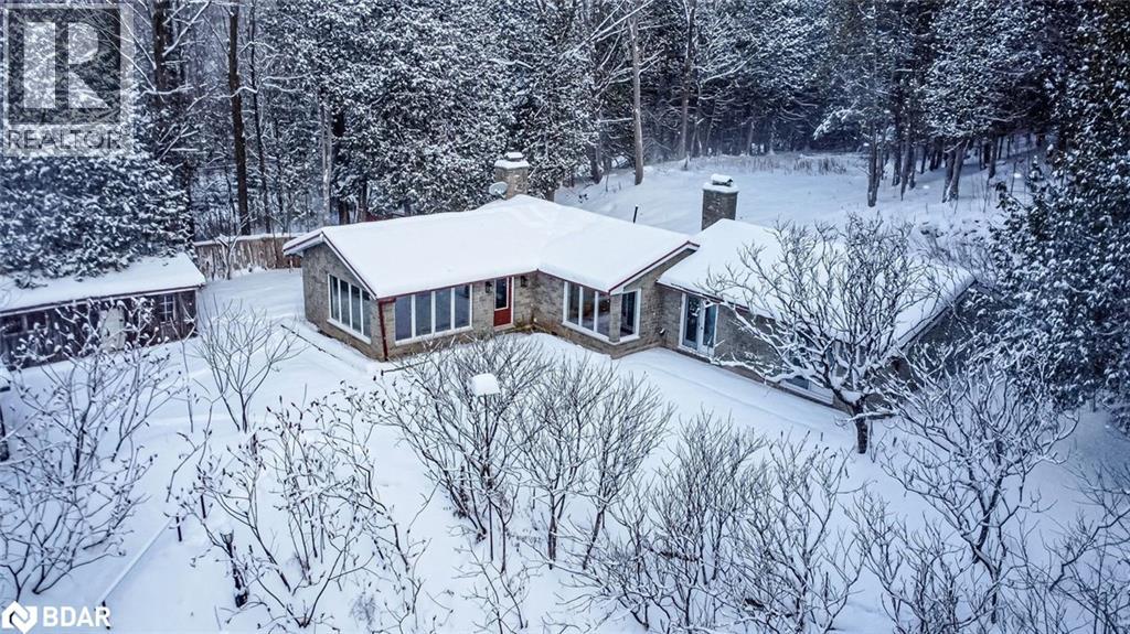 8275 COUNTY RD 9, creemore, Ontario