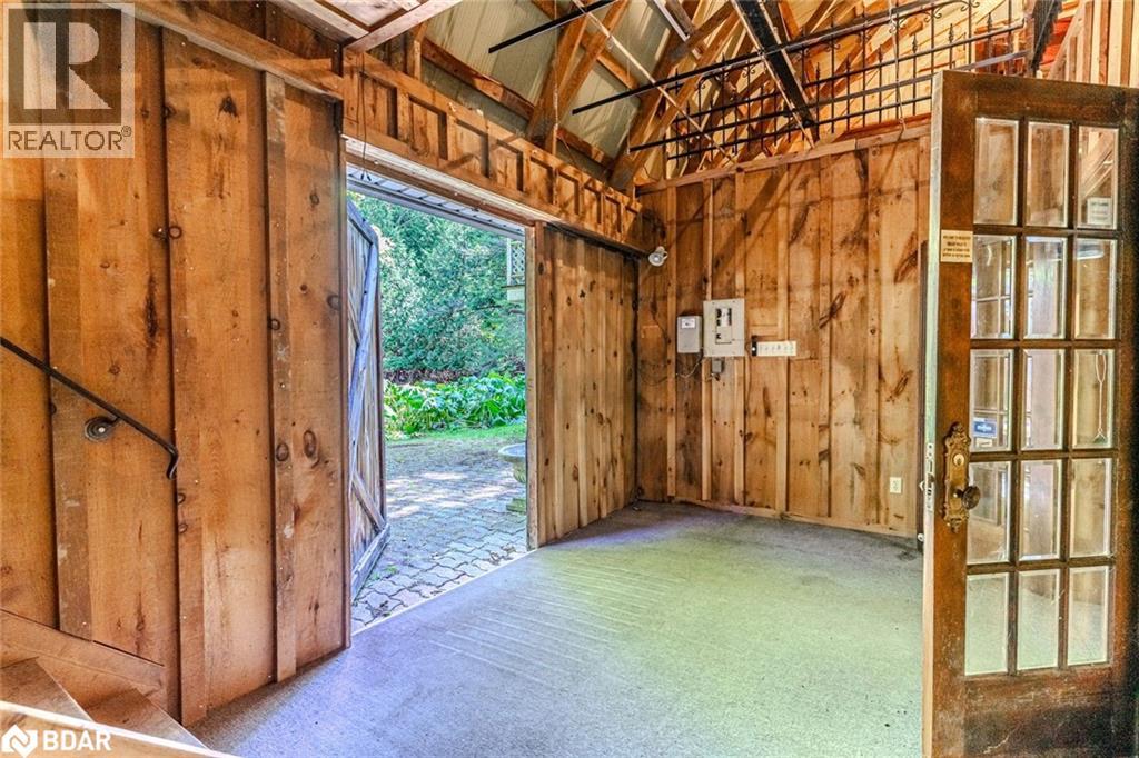 8275 County Rd 9, Creemore, Ontario  L0M 1G0 - Photo 16 - 40793099