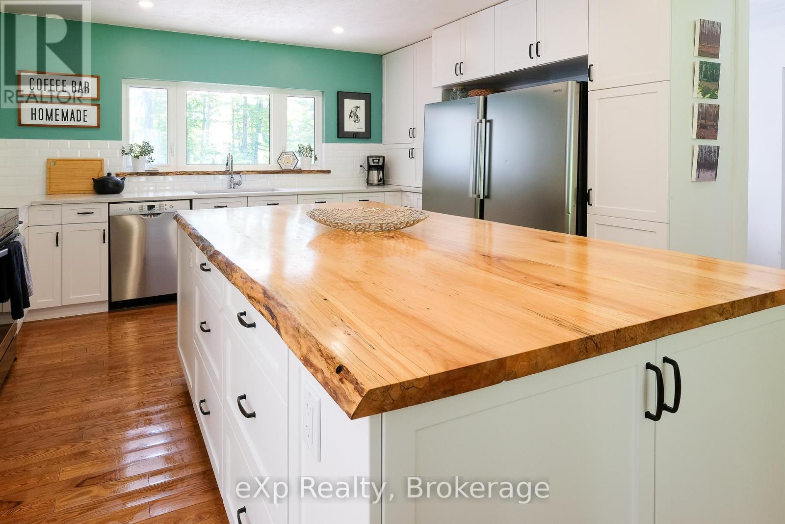 442625 Concession Road 21, Georgian Bluffs, Ontario N0H 2T0 - Photo 13 - X12432768