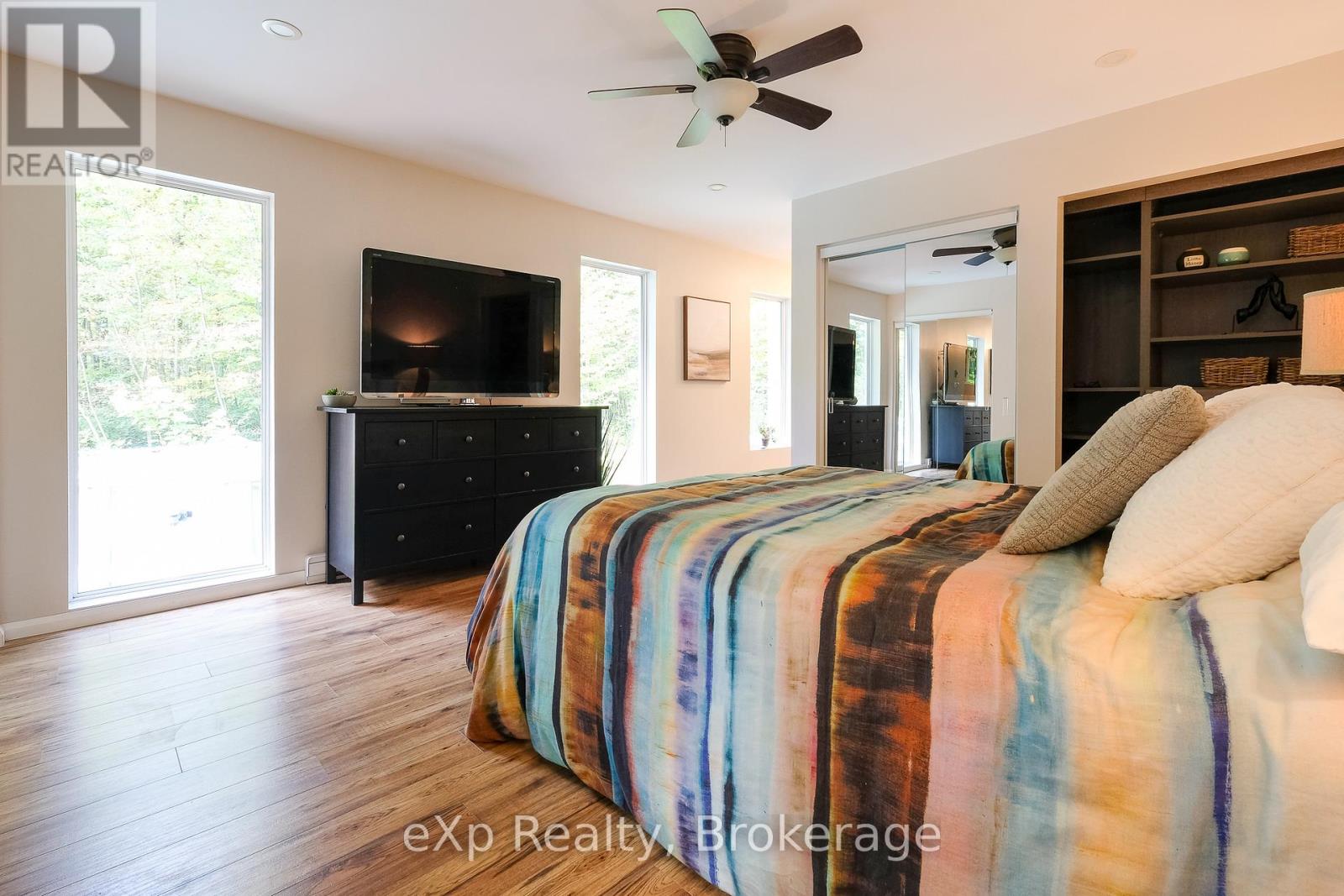 442625 Concession Road 21, Georgian Bluffs, Ontario N0H 2T0 - Photo 21 - X12432768