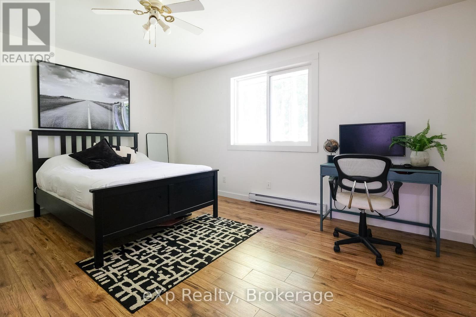 442625 Concession Road 21, Georgian Bluffs, Ontario N0H 2T0 - Photo 25 - X12432768