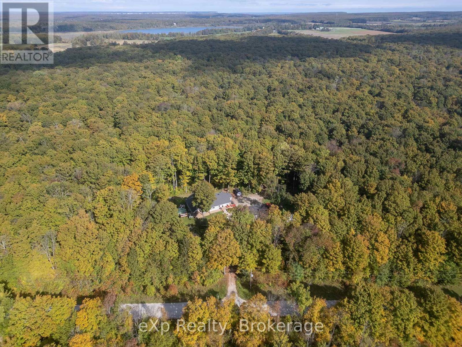 442625 Concession Road 21, Georgian Bluffs, Ontario N0H 2T0 - Photo 5 - X12432768