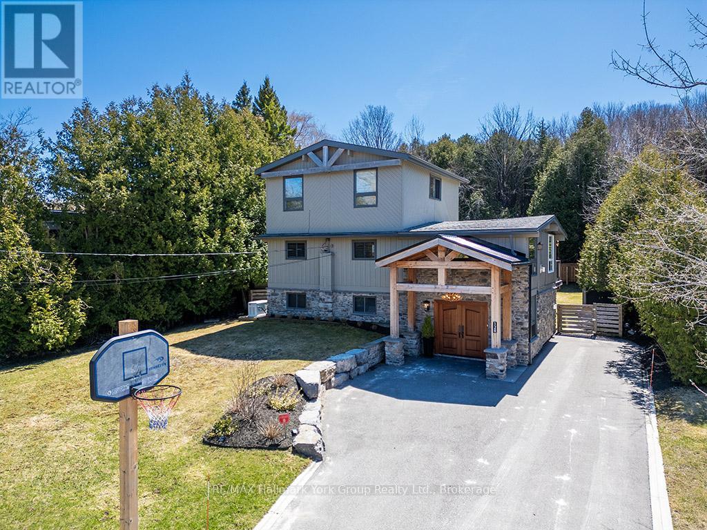 128 JAMES STREET S, Blue Mountains, Ontario