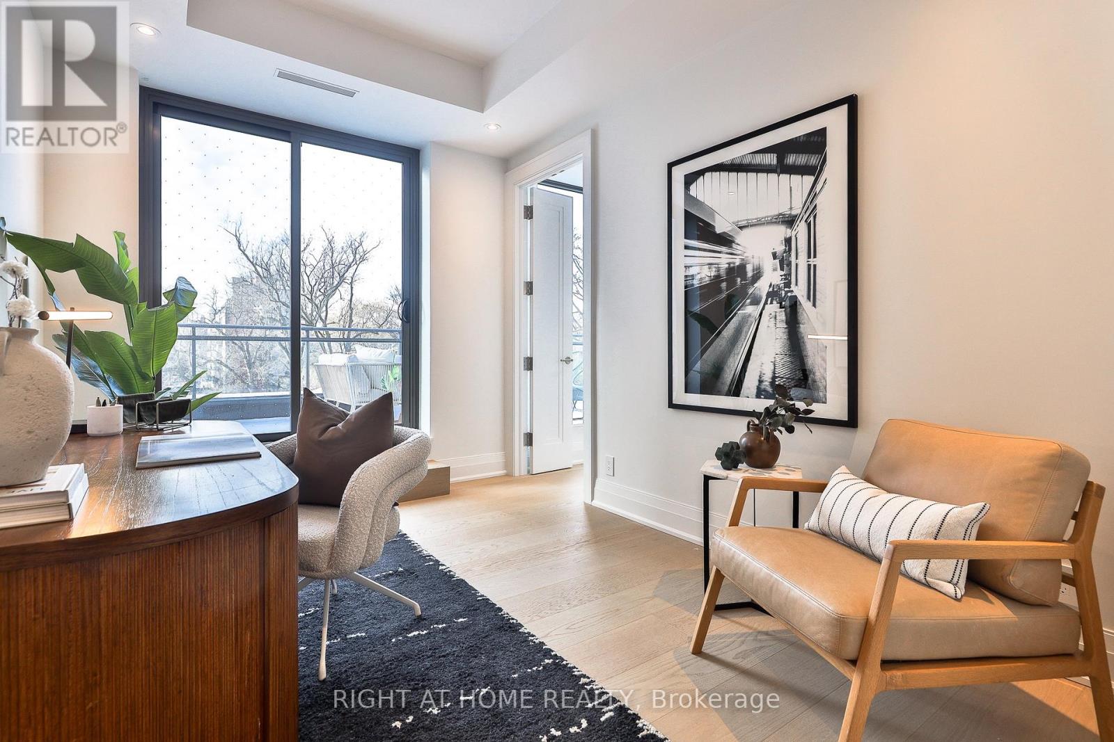 302 - 10 Prince Arthur Avenue, Toronto, Ontario  M5R 1A9 - Photo 14 - C12612620