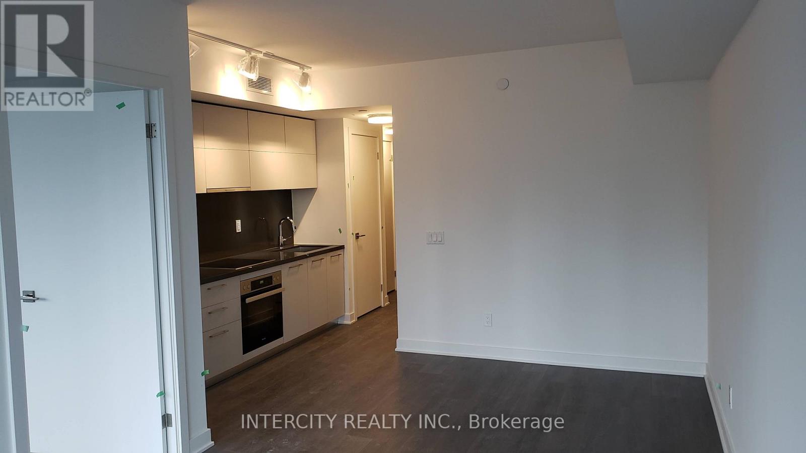 2103 - 188 Cumberland Street, Toronto (Annex), Ontario  M5R 0B6 - Photo 14 - C12612634