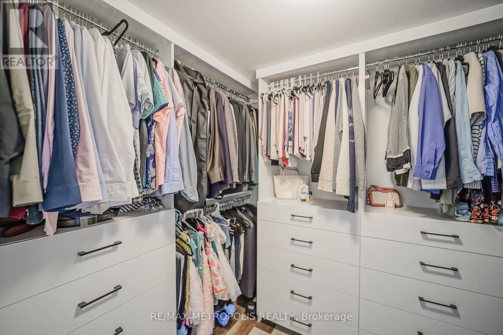 29 - 871 Sheppard Avenue W, Toronto (Clanton Park), Ontario  M3H 0E8 - Photo 25 - C12612650