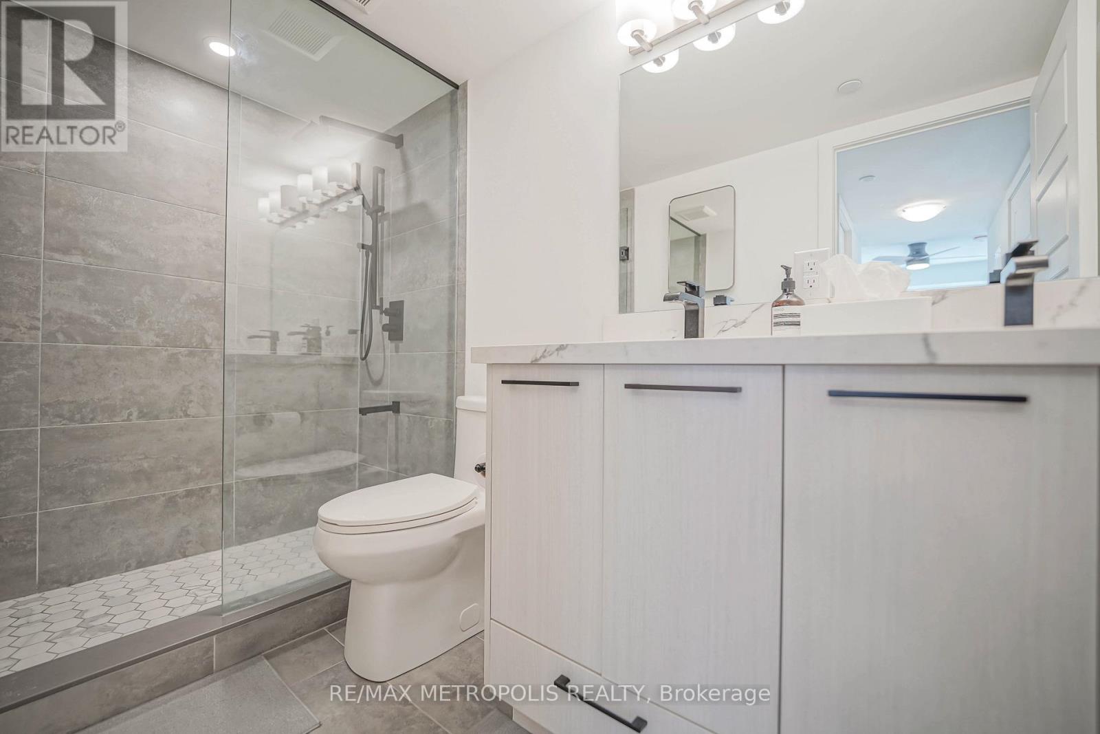 29 - 871 Sheppard Avenue W, Toronto (Clanton Park), Ontario  M3H 0E8 - Photo 33 - C12612650