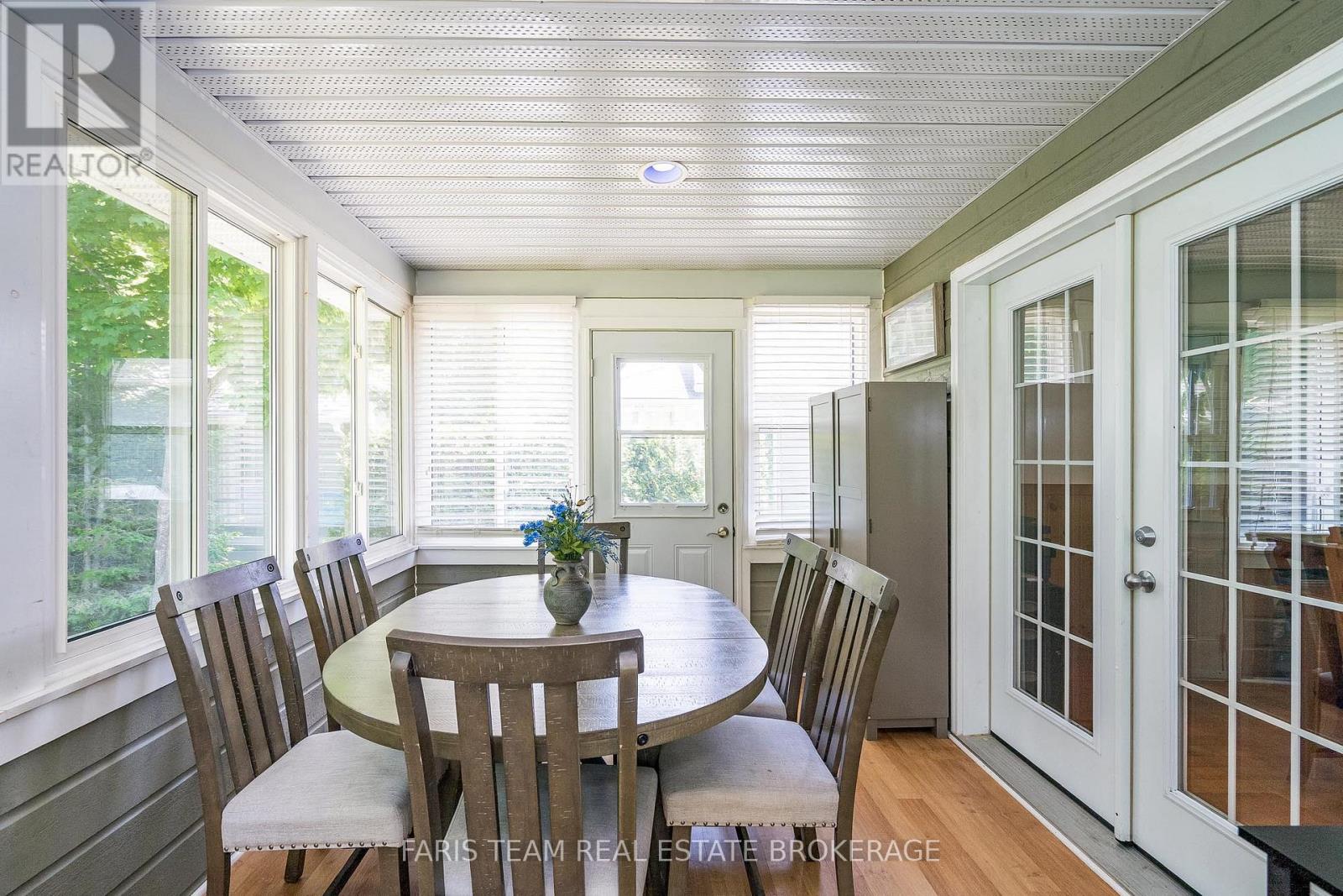 65 Madawaska Trail, Wasaga Beach, Ontario  L9Z 1X7 - Photo 12 - S12566238