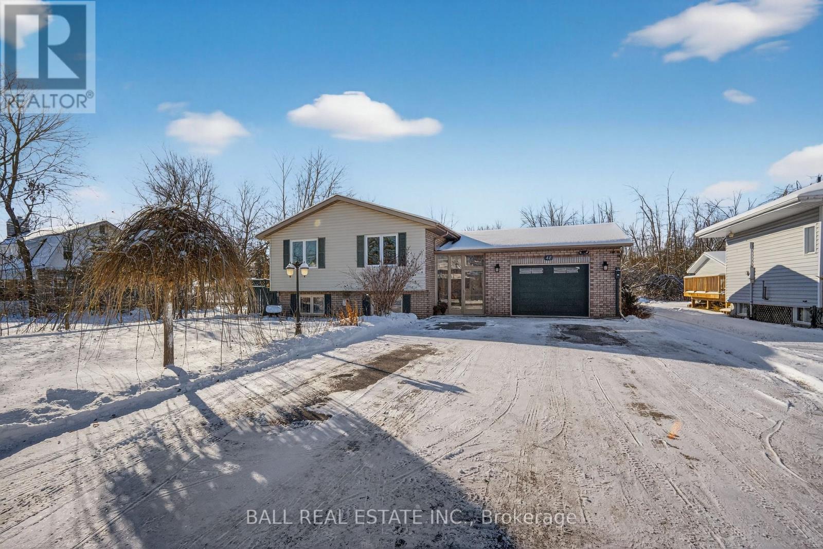 48 Head Street, Kawartha Lakes, Ontario  K0M 1A0 - Photo 6 - X12512234