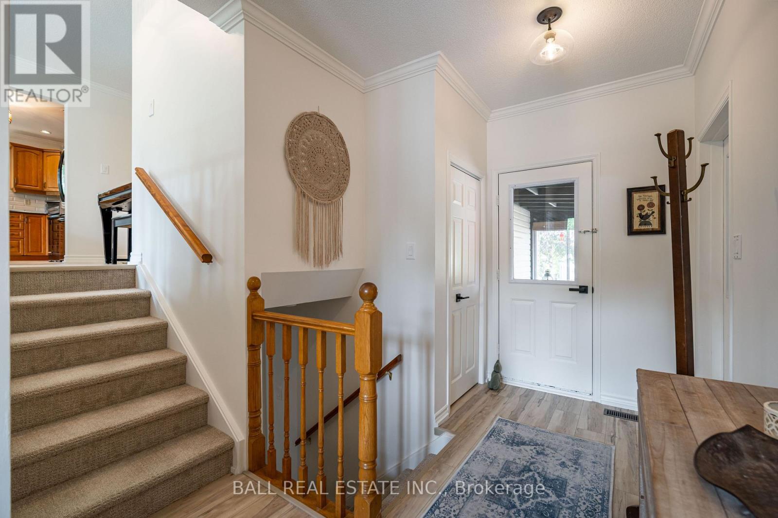 48 Head Street, Kawartha Lakes, Ontario  K0M 1A0 - Photo 9 - X12512234