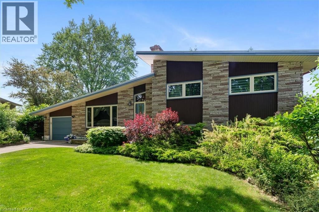 7 GLENAYR Place, St. Catharines, Ontario